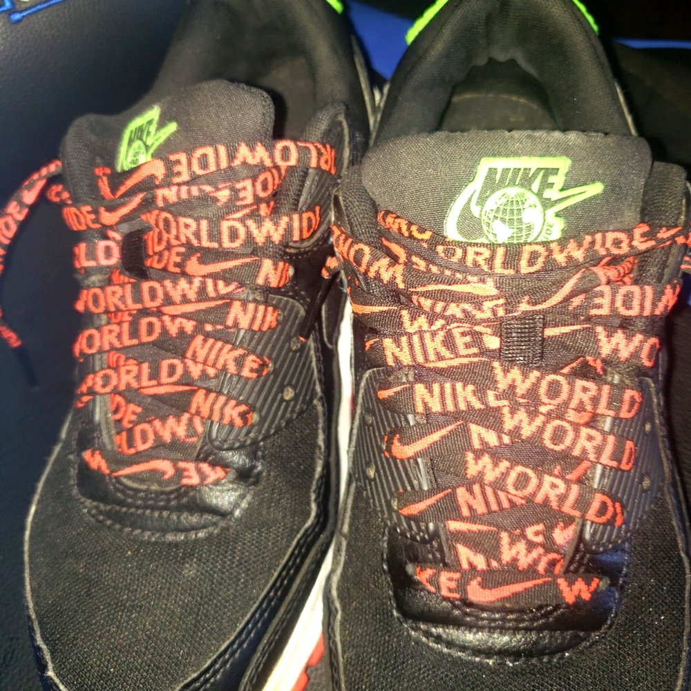 Shoes